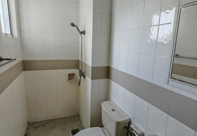 KONDOMINIUM KLEBANG DELIMA