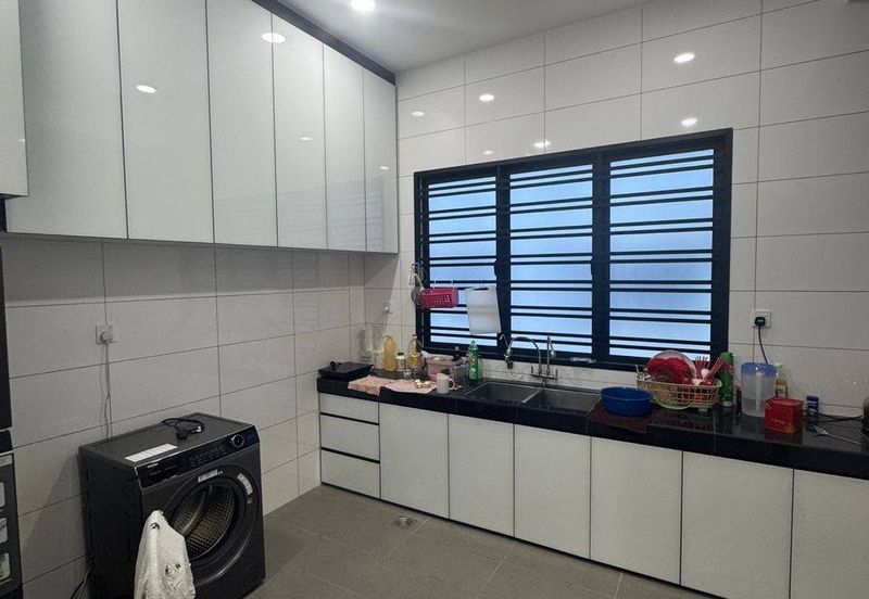 Krubong 2sty Terrace House , CORNER LOT, 55x70, FREEHOLD, 4room3bath Bare unit