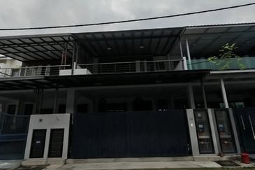Krubong 2sty Terrace House , CORNER LOT, 55x70, FREEHOLD, 4room3bath Bare unit