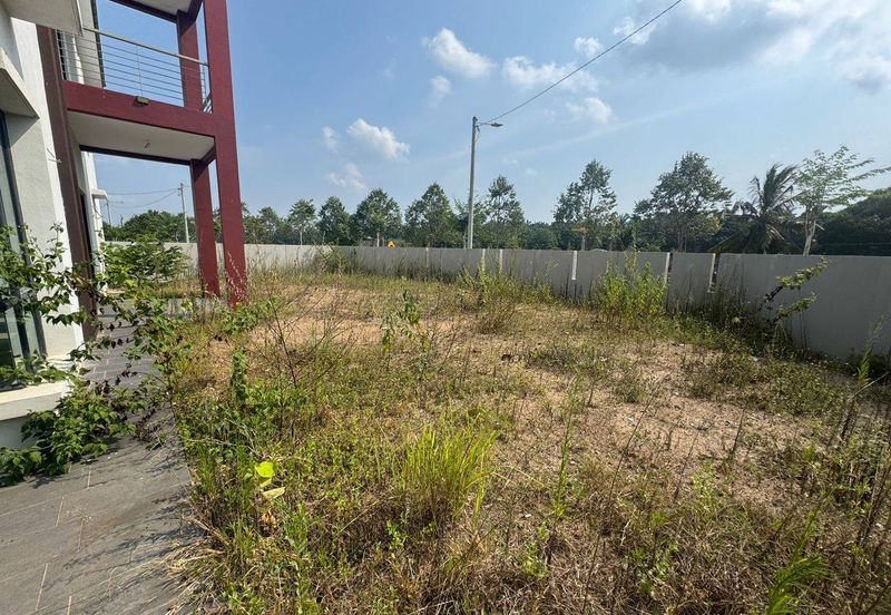 Krubong 2sty Terrace House CORNER LOT 55x70 4room 3bath 2 balcony Large area side land FREEHOLD Bare unit