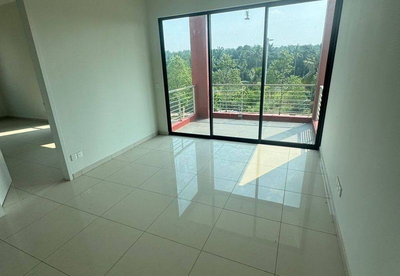 Krubong 2sty Terrace House CORNER LOT 55x70 4room 3bath 2 balcony Large area side land FREEHOLD Bare unit