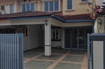 Taman Muzaffar Heights