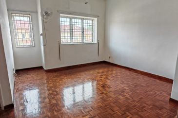 Taman Muzaffar Heights