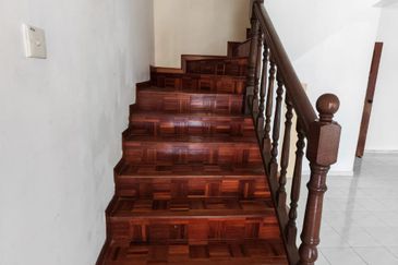 Taman Muzaffar Heights