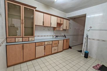 Taman Muzaffar Heights