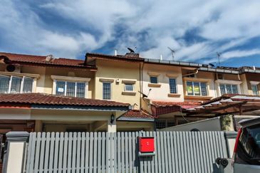 Taman Muzaffar Heights