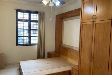 CHENG HEIGHTS CONDOMINIUM