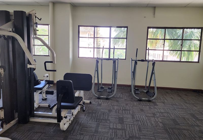 CHENG HEIGHTS CONDOMINIUM