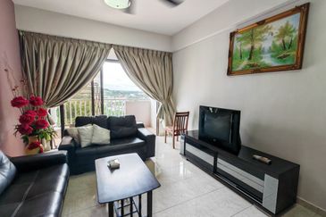 CHENG HEIGHTS CONDOMINIUM