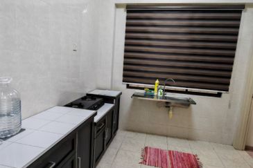 CHENG HEIGHTS CONDOMINIUM