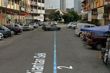 Kampung Lapan Jalan Siantan 2/1 4sty Shop Office Freehold 22x70