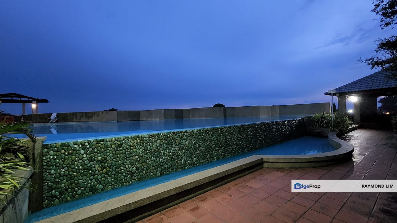 Malim Jaya CHENG HEIGHTS RESORT CONDO , 3 bedroom 2 bathroom,  1100 sqft, FREEHOLD, good condition, Melaka, Melaka Tengah