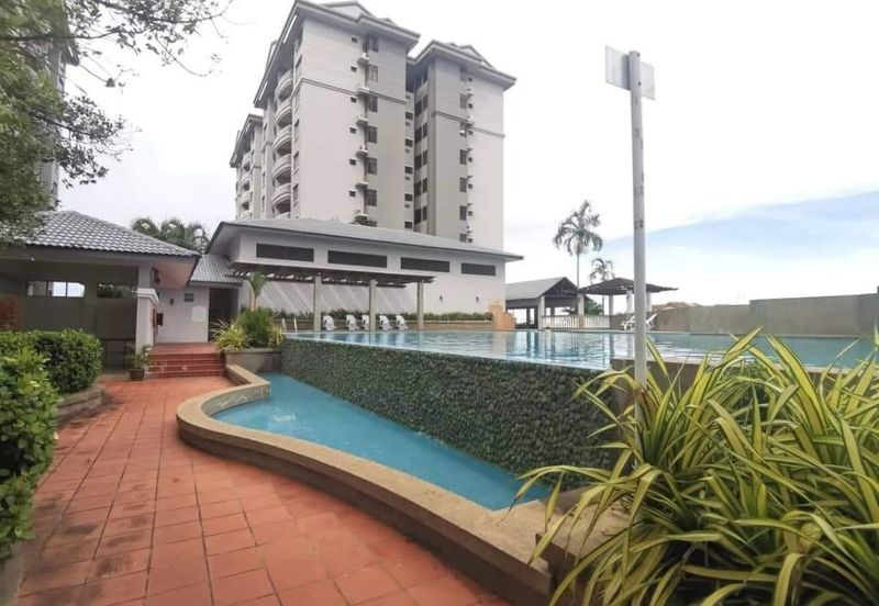 CHENG HEIGHTS CONDOMINIUM