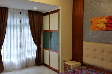 CHENG HEIGHTS CONDOMINIUM