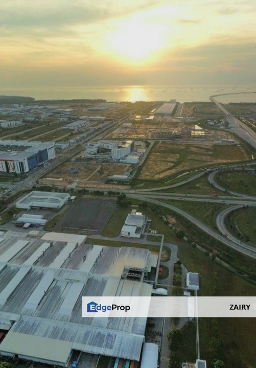 Urgent SALE Vacant Industry land at Jalan Persiaran Cassia Batu kawan Industrial Park Seberang Perai Selatan Penang, Penang, Simpang Ampat