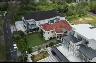 Nilai Spring Villas