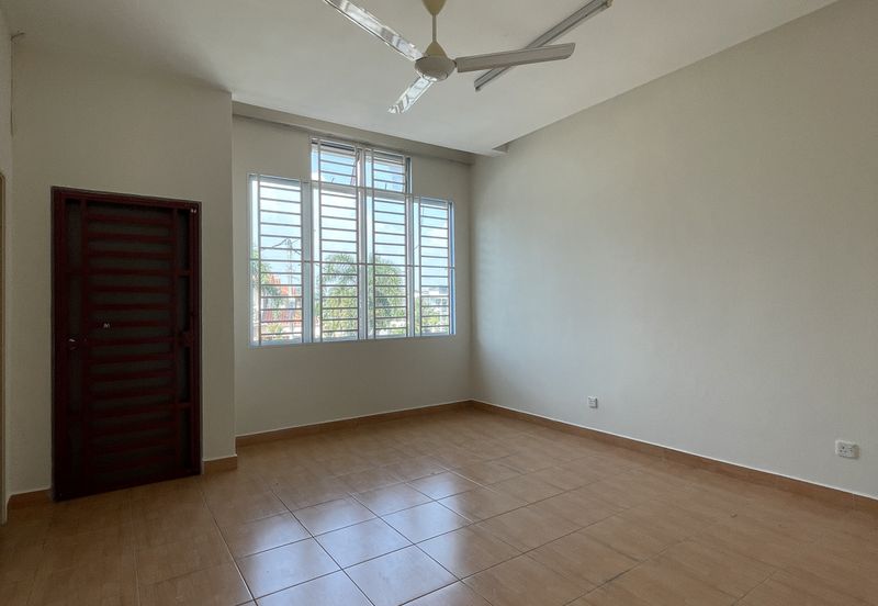 Bandar Dataran Segar