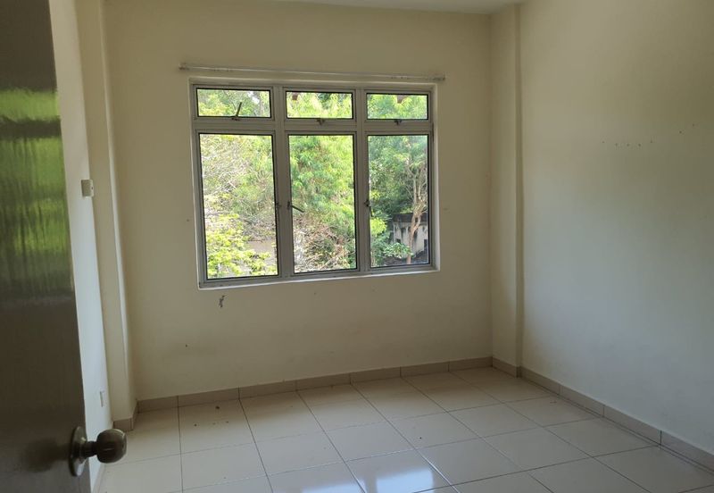 Laguna Condominium Resort