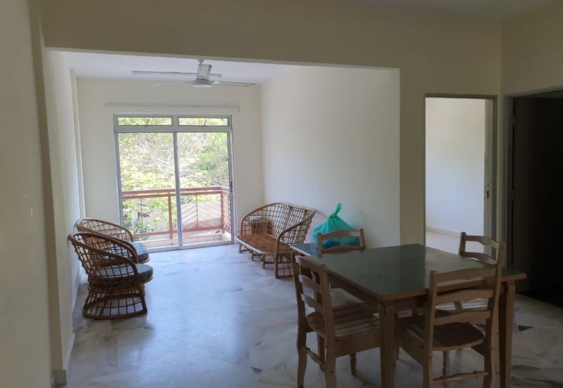 Laguna Condominium Resort