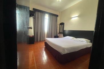 Glory Beach Resort Apartment