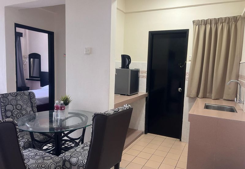 Glory Beach Resort Apartment