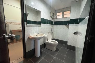 Glory Beach Resort Apartment