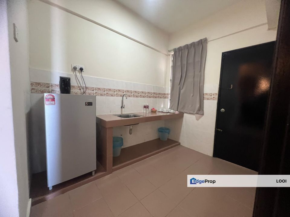 Apartment at Glory Beach for sale, Negeri Sembilan, Port Dickson