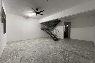 Double storey terrace at Port Dickson for rent