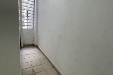 Airtrolis Apartment for sale
