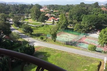 KONDOMINIUM TASIK MEWAH