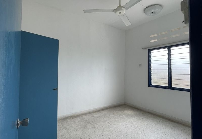 Taman Sri Pinang, Si Rusa