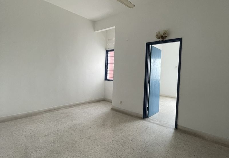 Taman Sri Pinang, Si Rusa