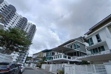 Jambul Hill Residences