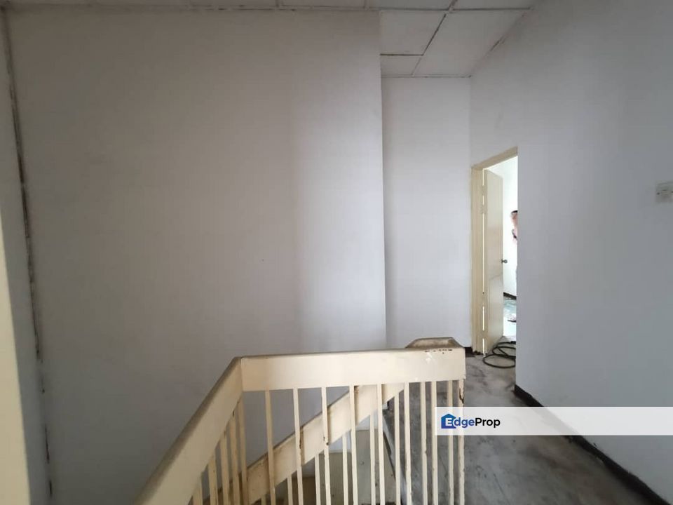 Taman Pekaka, Penang, Sungai Dua (Island)