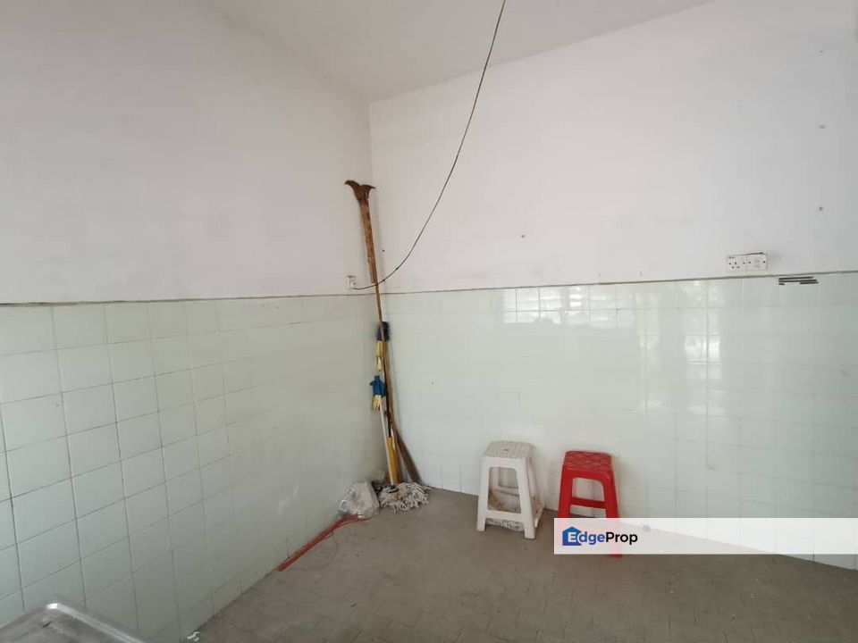 Taman Pekaka, Penang, Sungai Dua (Island)