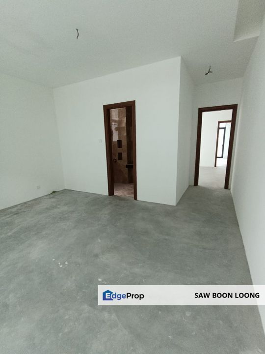 Beverly 4 storey bungalow Basic, private lift & roof top, Penang, Gelugor
