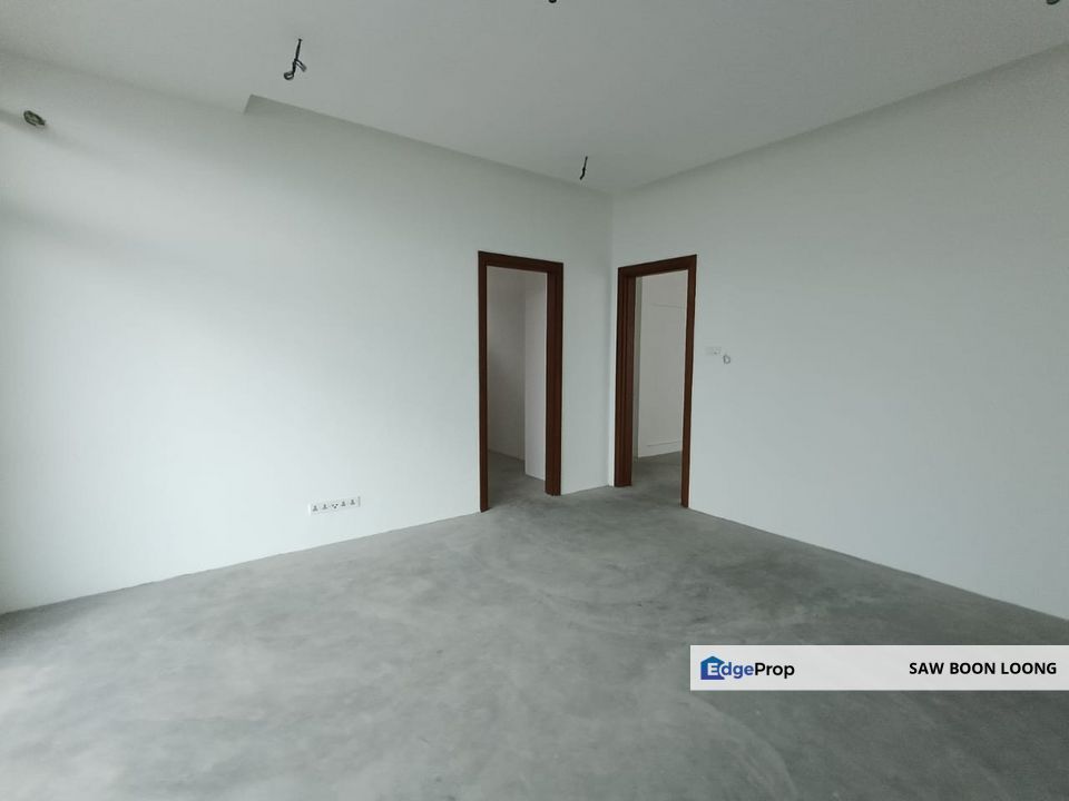 Beverly 4 storey bungalow Basic, private lift & roof top, Penang, Gelugor