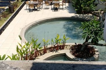 Dua Villas @ One Residence