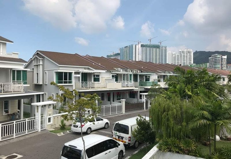 Dua Villas @ One Residence