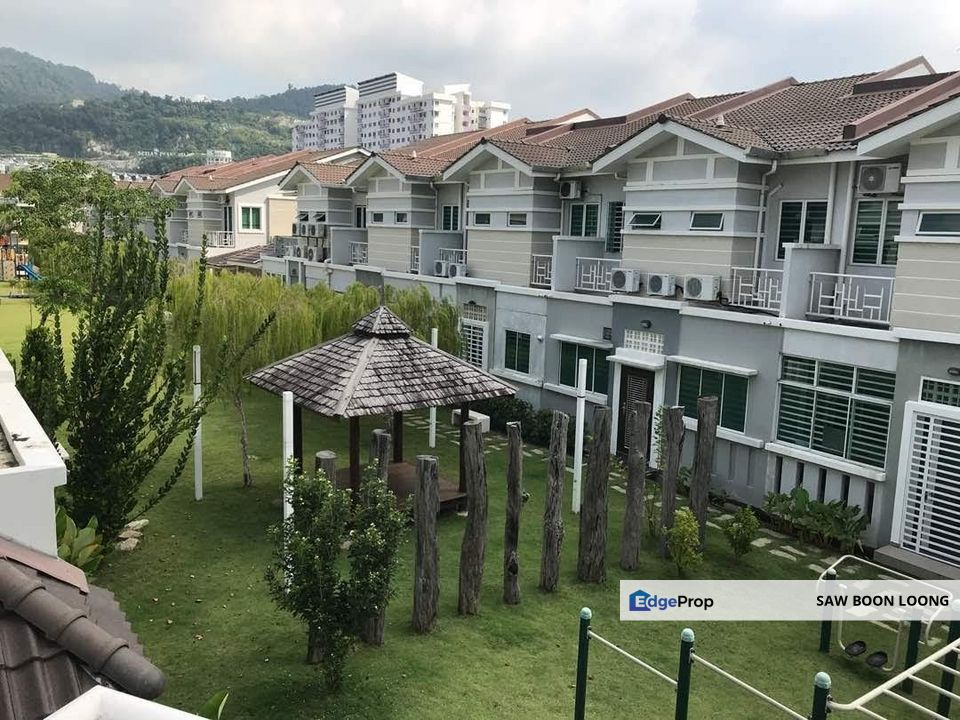 Dua Villas, Penang, Bayan Lepas