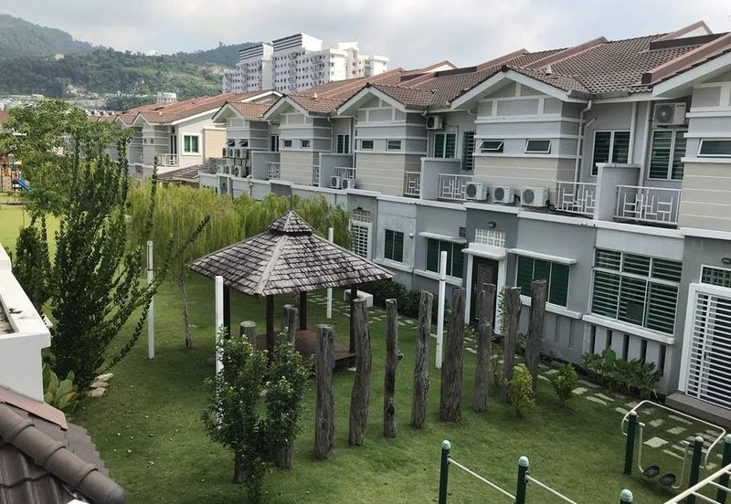 Dua Villas @ One Residence