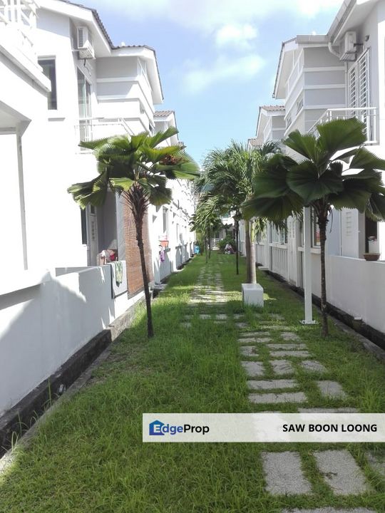 Dua Villas, Penang, Bayan Lepas