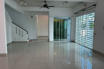 Dua Villas @ One Residence