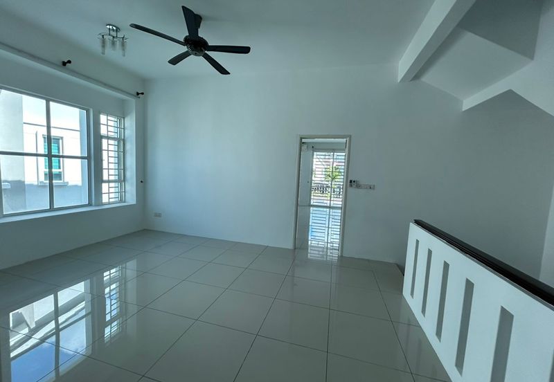 Dua Villas @ One Residence