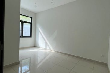 Stramax Residences @ Desaria