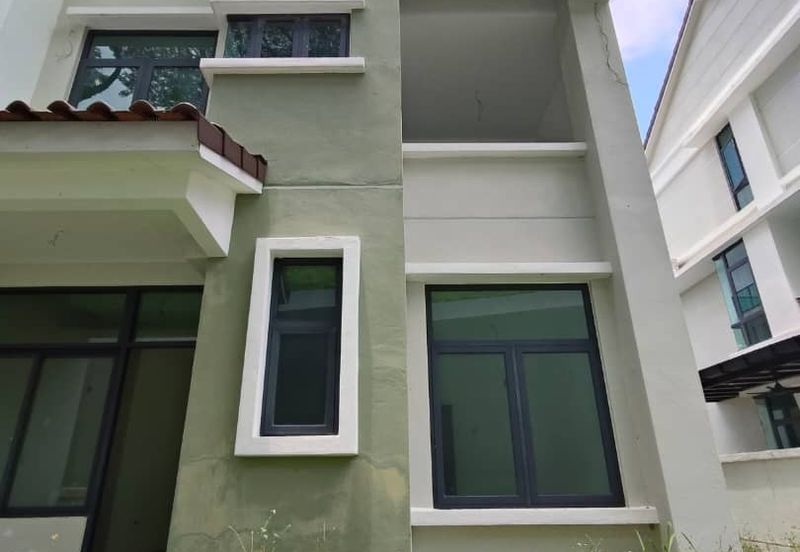 Stramax Residences @ Desaria