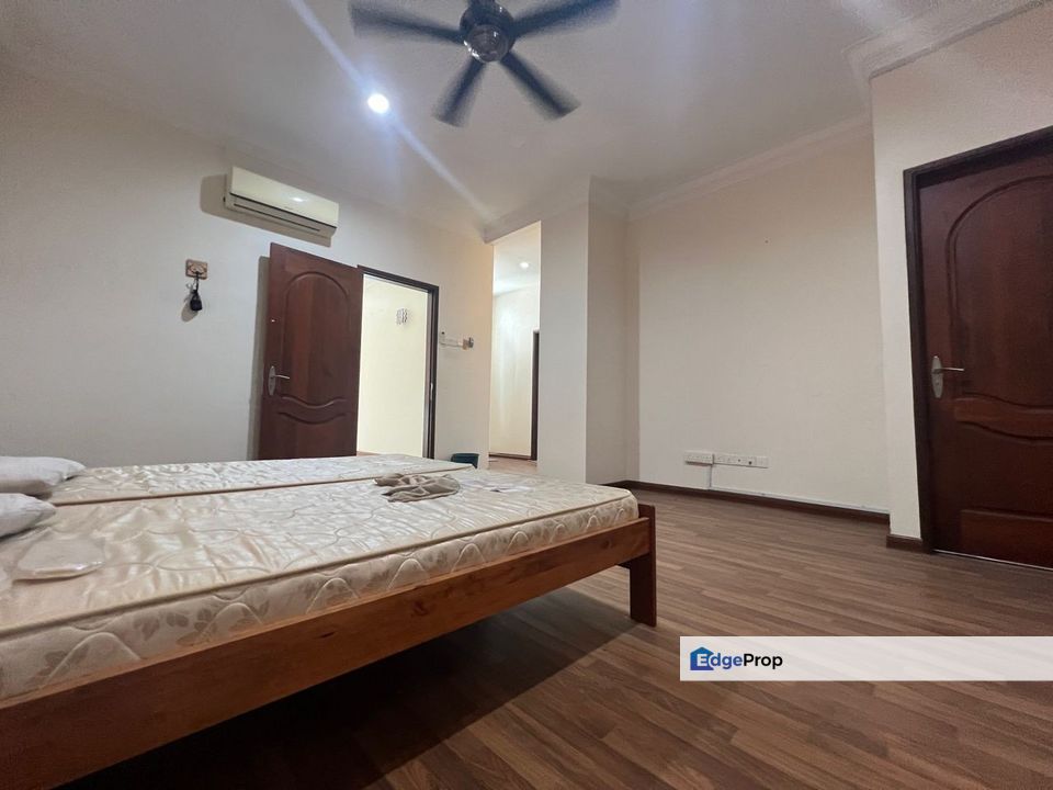 D Residence, Bayan Mutiara, Penang, Batu Uban