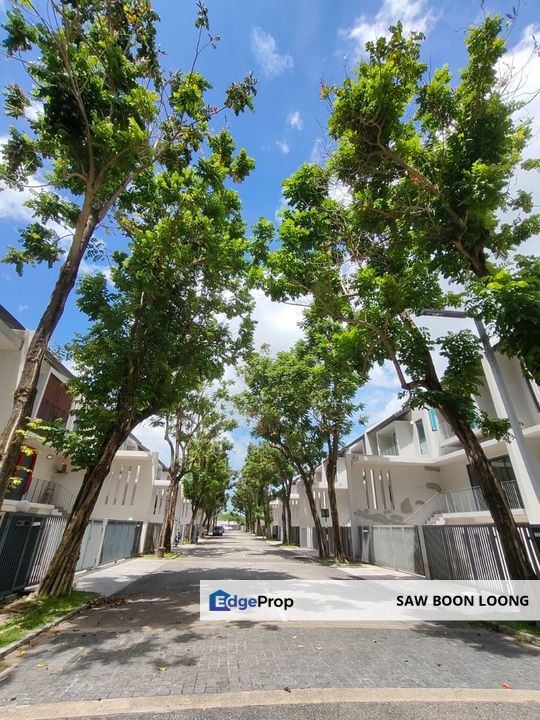 Vilaris Courtyard Homes, Penang, Batu Uban