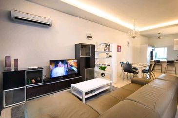 Raffles Residence 199