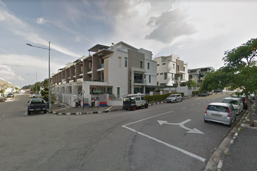 Raffles Residence 199